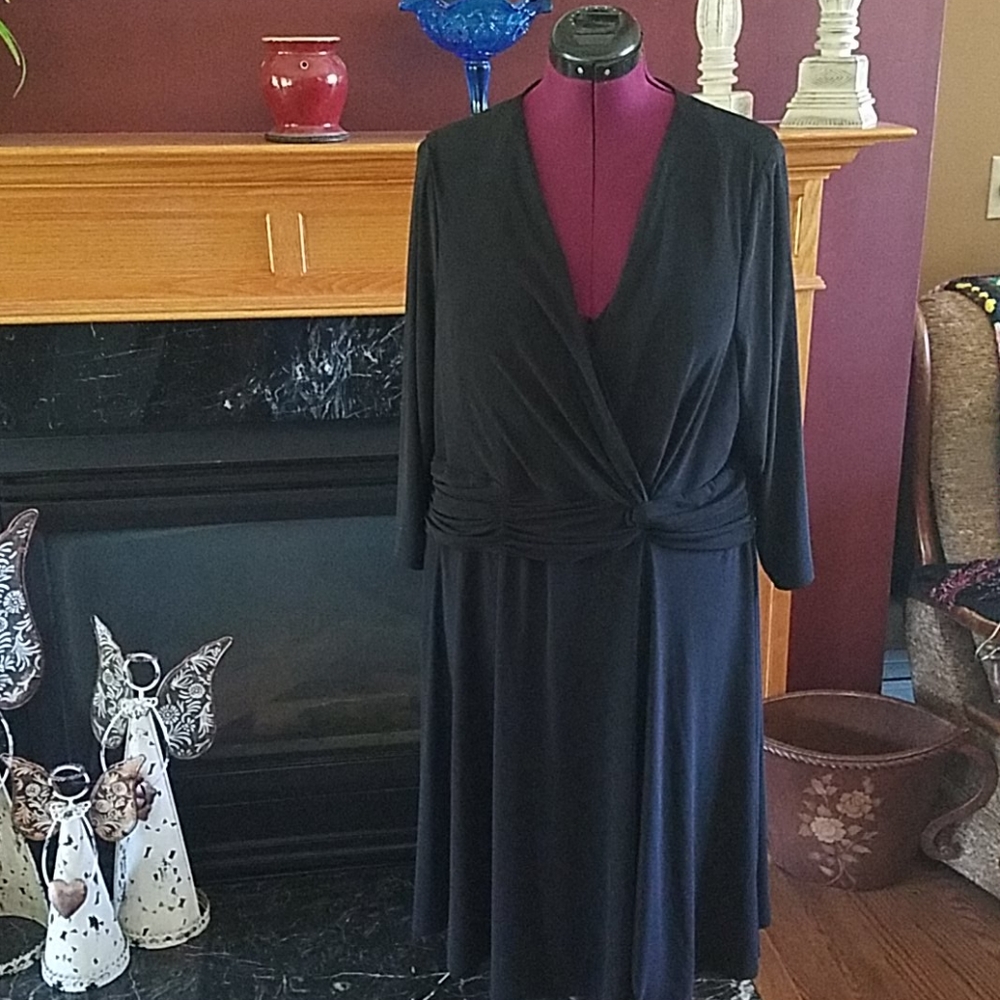CJ Banks 2x black dress